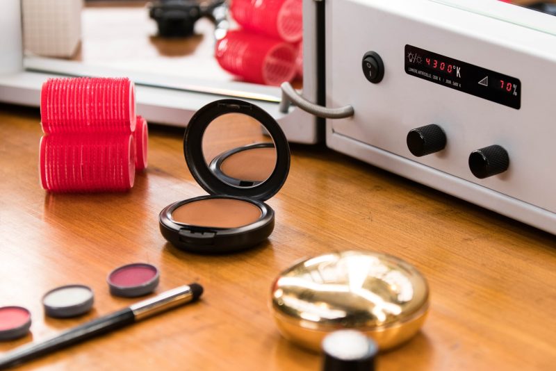 Triptych Makeup Mirror