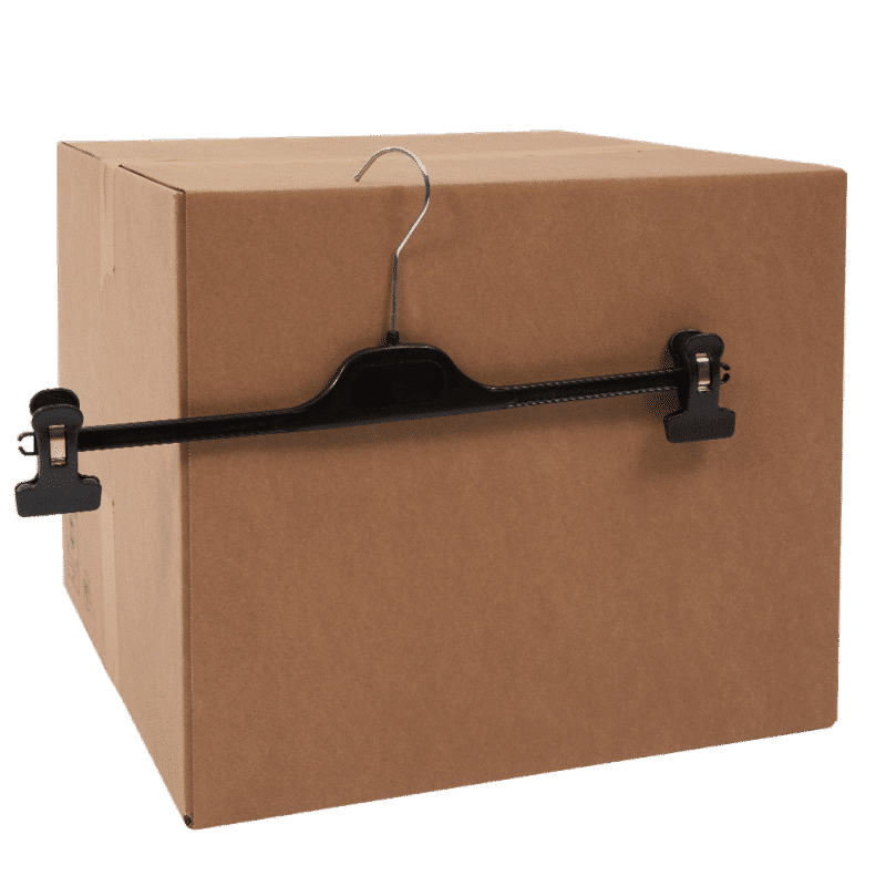 Box of 50 hangers I Location/Vente pour Tournage Cinéma I Paris & France